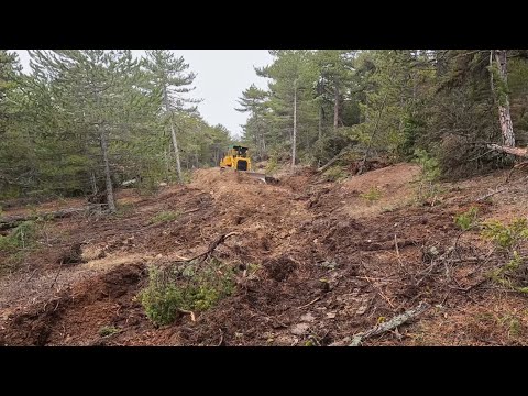 Видео: Качество изготовления бульдозера Caterpillar D7G и его великолепного оператора #caterpillar #dozer