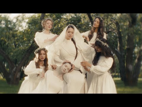 Видео: MIRAVI - Берёзонька (Премьера Клипа, Official Music Video, 2025)