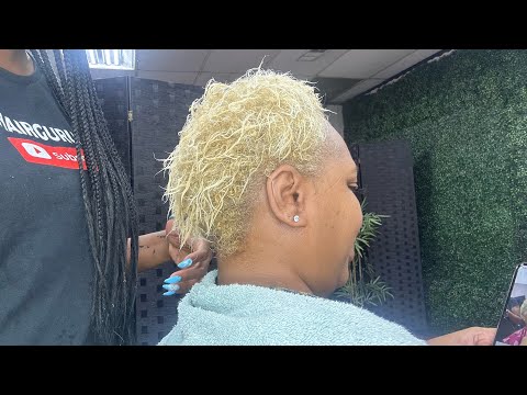 Видео: Высокий хвост на стрижке пикси? Вызов принят 😓