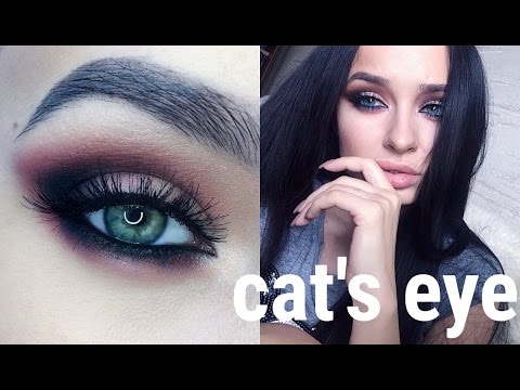 Видео: Макияж кошачий глаз  |  Проще не бывает )