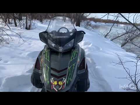 Видео: Самодельный снегоход YAMAHA с двигателем от машины 1kr-fe мини обзор))))