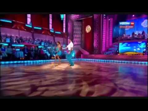 Видео: Елена Подкаминская и Андрей Карпов (выпуск 7 - Ча-Ча): ТАНЦЫ СО ЗВЕЗДАМИ-2013