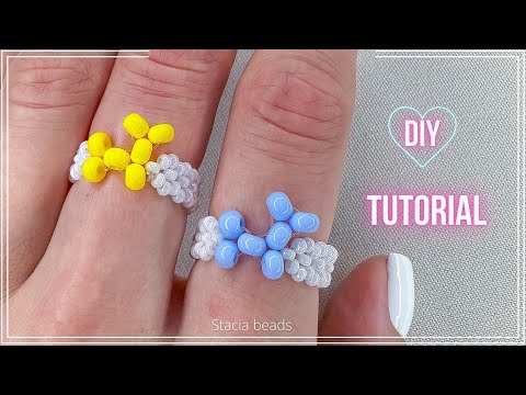 Видео: Простое кольцо из бисера с Собачкой