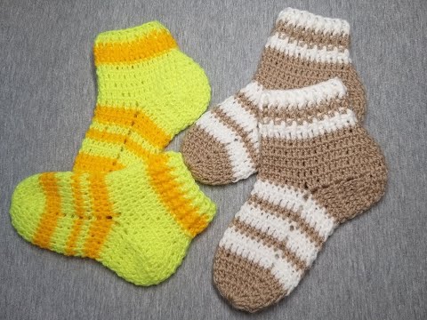 Видео: Красивые, замечательные ДЕТСКИЕ НОСКИ крючком. Как научиться вязать носочки крючком.