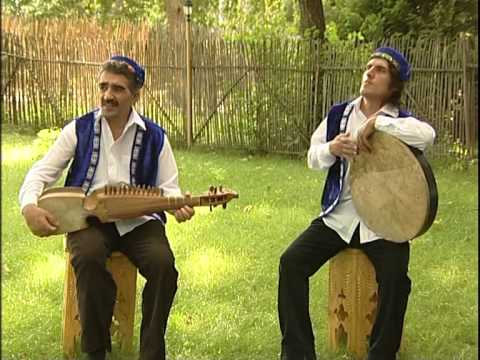 Видео: Гурухи "Само" - Хуш хиромон | Gr. "Samo" (Sky) - Khush Khiromon