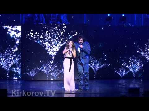 Видео: Поздравить Великолепного Филиппа Киркорова пришла Прекрасная Ани Лорак