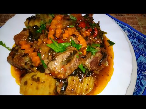 Видео: БЕЗУМНО ВКУСНОЕ МЯСО С ОВОЩАМИ И ПОРТУЛАКОМ !!!ШИКАРНЫЙ УЖИН ИЛИ ОБЕД !!!