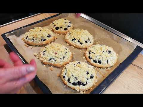 Видео: Печём дома! Штрейзельталер с черникой и песочной крошкой.🥰