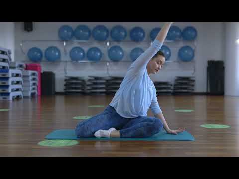 Видео: Тренировка по пилатесу: простой комплекс на каждый день