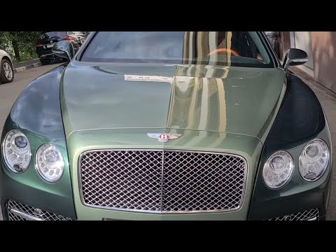 Видео: Bentley Flying Spur: круто и точка.