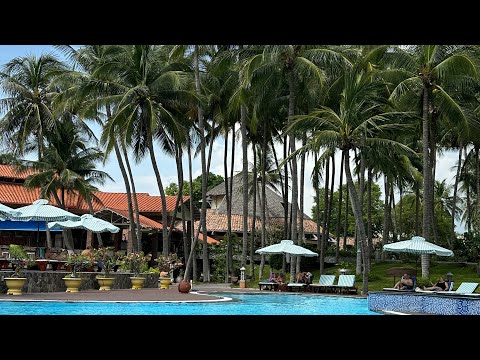 Видео: Saigon Mui Ne Resort 4* - обзор отеля в Муйне во Вьетнаме и семейного двухкомнатного номера, 2024г.