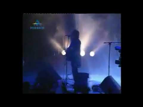 Видео: Земфира - Хочешь ? (Казань, КРК «Пирамида» 23.11.2003)