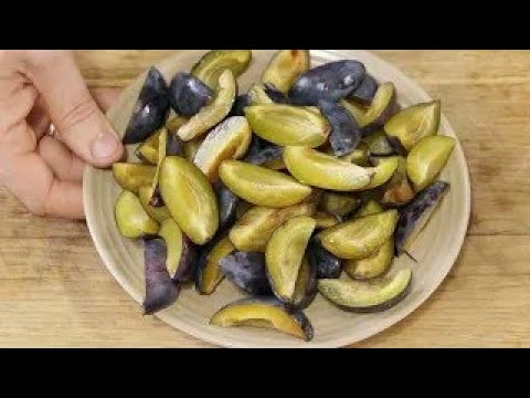 Видео: Новый рецепт! ПИРОГ СО СЛИВАМИ! Рецепт, который нельзя упустить!