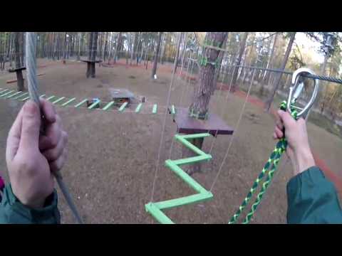Видео: Веревочный парк "Орлёнок" - часть 2 - зелёный уровень