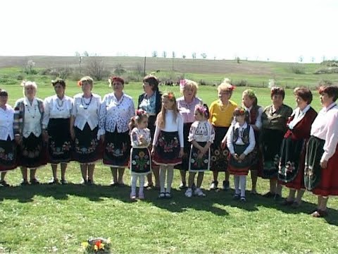 Видео: Село Манастир област Варна Велик ден 04 04 2010
