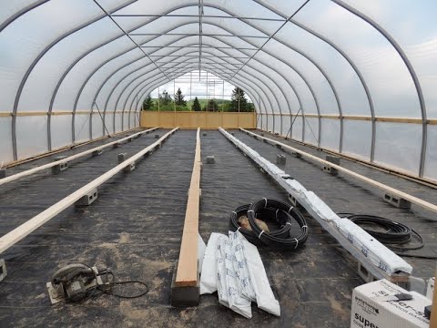 Видео: Гидропонный дом для томатов и перцев. Новая теплица и система (часть 1)