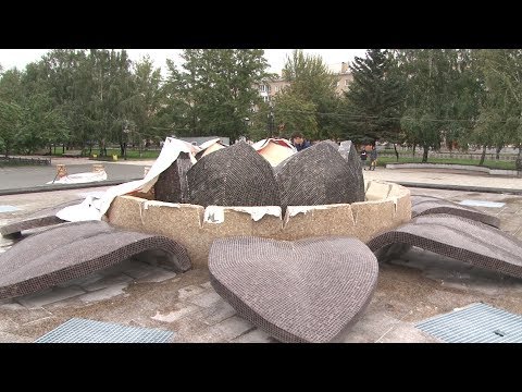 Видео: Фонтан в Копейске и открыли и сломали