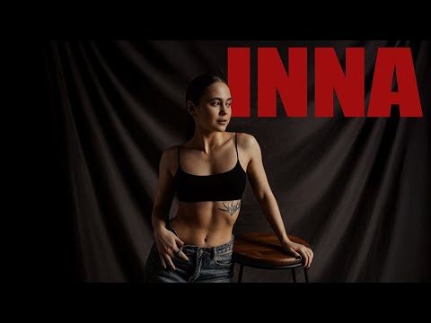 Видео: Минимализм, ткань и свет — студийная съёмка без вспышек | POV 4k