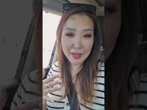 Видео: Сунтаар сөбүлүүр үрүҥ халааттаах аанньаллара кимнээҕий? 2024