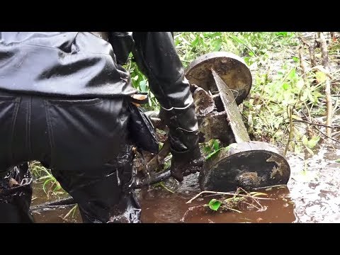 Видео: Найти Пулемет Максим из болота, Редкий станок!  // Юрий Гагарин
