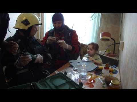 Видео: Питерские спасатели и чудный ребёнок.