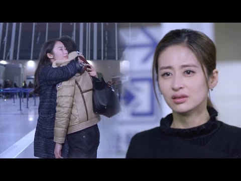 Видео: Жена улетает после развода – а муж с любовницей гонится за ней в аэропорт!