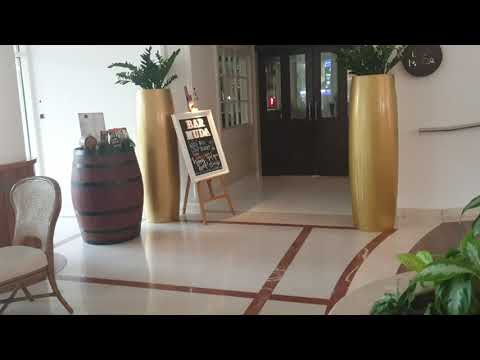 Видео: Fujairah Rotana Resert Spa 5* .Семейный отель в Фуджейре