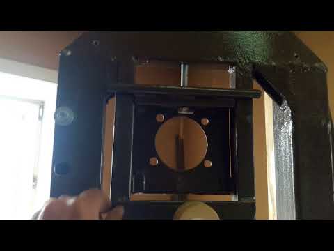 Видео: механизм натяжения ленточной пилы