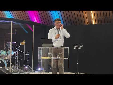 Видео: Jeder Mensch steht unter Einfluss eines Geistes / Каждый человек находится под влиянием духа