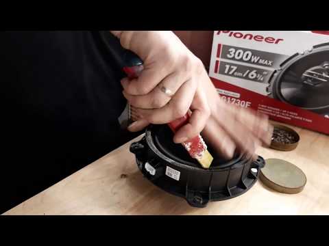 Видео: разборка  штатных  передних динамиков Tucson 3  :  часть 2