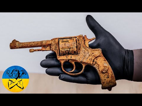 Видео: Revolver Nahan restoration after 70 years in the ground. Реставрация ржавого советского Нагана