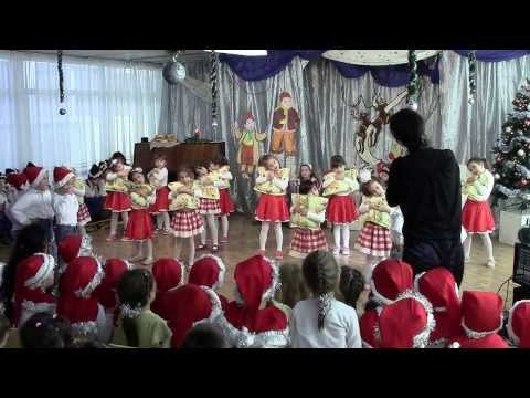 Видео: Коледно тържество ДГ "Слънчице"   Казанлък - част 1 20.12.2013 г.