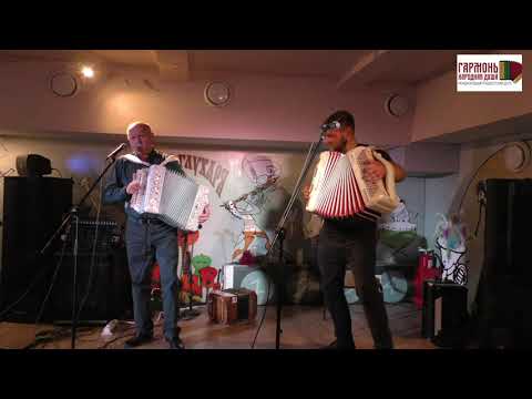 Видео: Владимир Зорин и Владимир Бутусов! Выступление в клубе бардовской песни и бард-кафе «Гнездо глухаря»