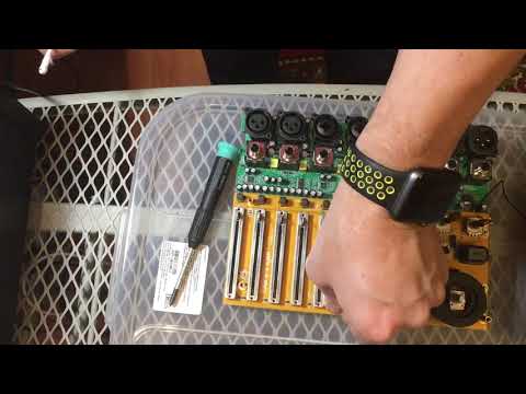 Видео: #behringer flow8#разборка пульта#после трёх лет использования
