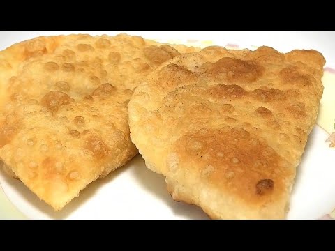 Видео: Домашние чебуреки, сочные и пузырчатые/Fried Pies With Meat