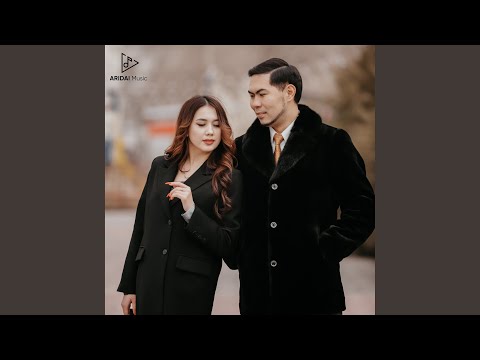 Видео: Бір көргеннен ұнаттым