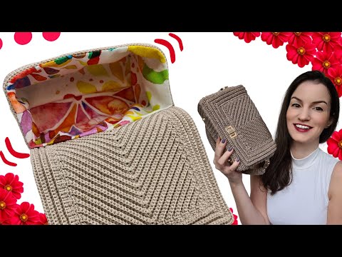 Видео: Как сшить подкладку для вязаной крючком сумки