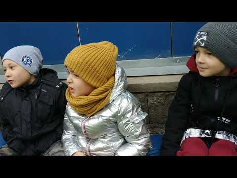 Видео: Правила поведения детей с незнакомыми людьми.  Студия юного актера "Шаг"