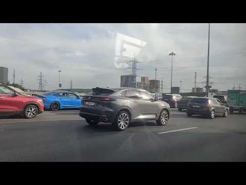 Видео: Новинка! Электробус-гармошка КАМАЗ-6292 на маршруте е10. Участок Тропарево - Саларьево. 29.05.2025