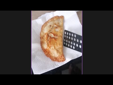 Видео: 🧅Чебуреки с мясной начинкой /Как приготовить чебуреки с мясной начинкой?/Tschebureks/Рецепт 