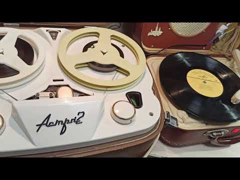 Видео: Листая старые пластинки. "Поющие гитары".