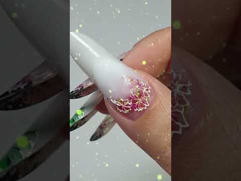 Видео: Это просто красиво. #дизайнногтей #nails #маникюр #nailart #гельлак #наращиваниеногтей #ногтигель