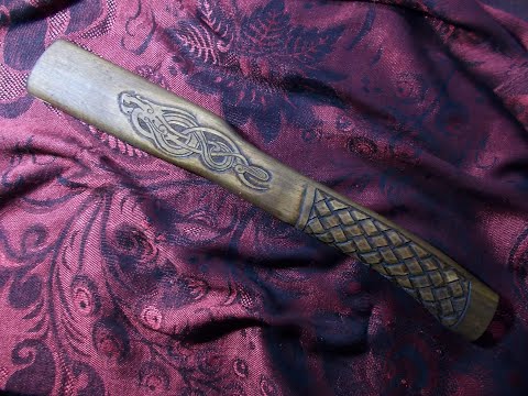 Видео: Резное топорище,плетёнка и символика.Резьба по дереву.Carved axe handle, plaiting and symbolism.