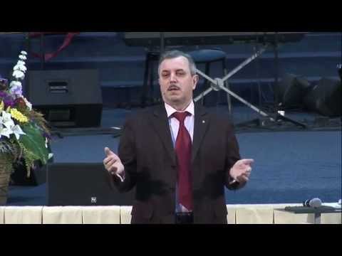 Видео: Филипп Савочка — что делать, когда нет роста? (Лидерский семинар)