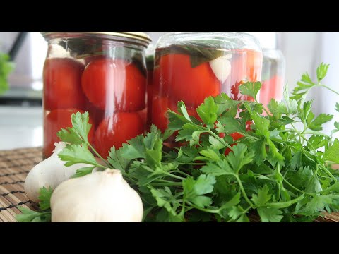 Видео: Маринованные помидоры с базиликом на зиму