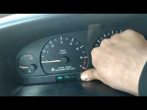 Видео: Chrysler Voyager 3.Самодиагностика приборки.