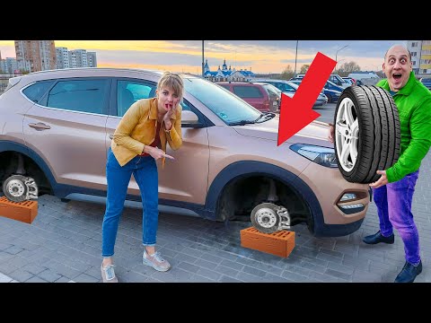 Видео: Лена осталась без КОЛЕС! Толик восстановил СПРАВЕДЛИВОСТЬ. Crazy life