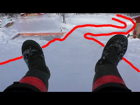 Видео: Ледяная горка с крыши дома! Разгон отличный!