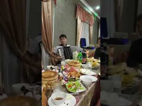 Видео: Алтынбек Тотуев - Кайда элен. Элдик таланттар.