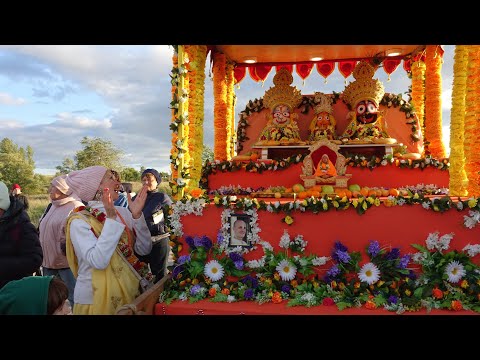 Видео: АРКАИМ ХАРИ 2023. ДНЕВНАЯ РАТХА-ЯТРА НА АРКАИМСКОМ ФЕСТИВАЛЕ. Daytime Ratha Yatra. Arkaim fest 2023.